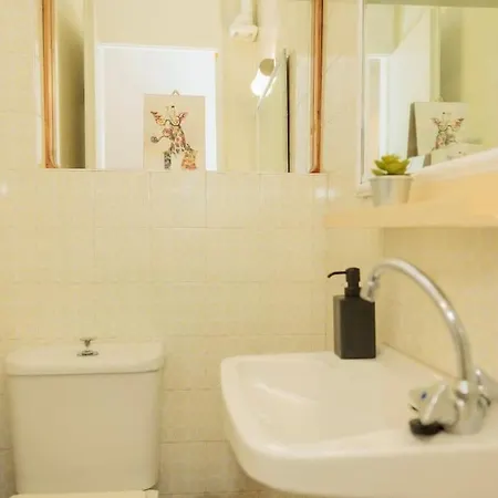 Chic Kolonaki Flat By Metro & Lycabettus Apartment