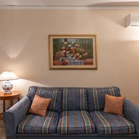 Thissio Family Apartment *