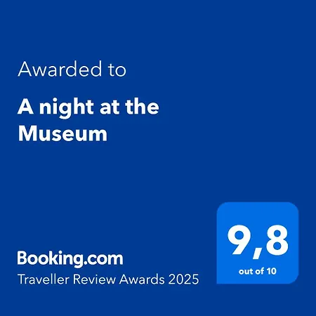 A Night At The Museum, Lux Next To The National Archaeological Museum Of Apartment *