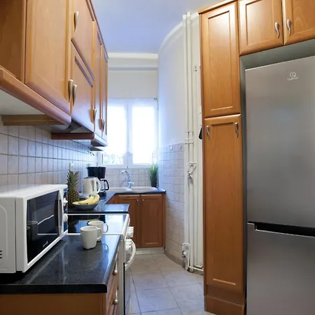 Comfortable At The Foot Of The Odeon Of Herodes Atticus Apartament *