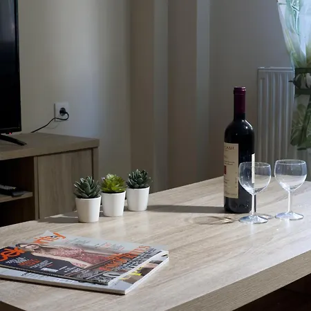 Apartment Comfortable At The Foot Of The Odeon Of Herodes Atticus *
