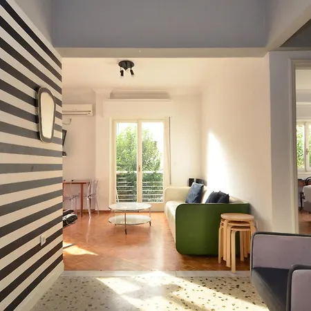 Thiseio, A Vintage Apartment Athens