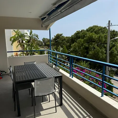 Riviera Lux Flat, Lemos Vouliagmeni Apartment Athens