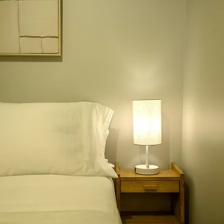 Apartament Plaka Premier - Steps From Acropolis Museum And Metro Ateny