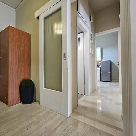 El Prestige - Town Apartment
