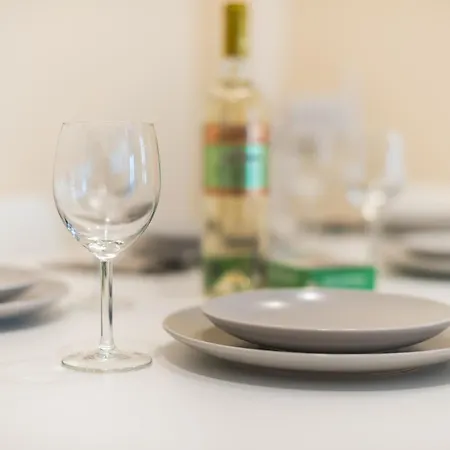 Comfort & Light Family-friendly Apartment Athens