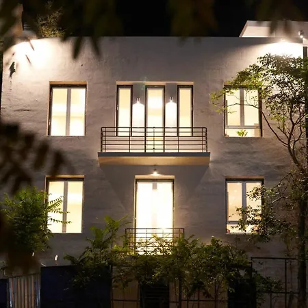 Ma Maison Acropolis Mansion: Near Ancient Wonders *