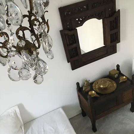 Susanna - Your Oasis In Ano Petralona Apartment