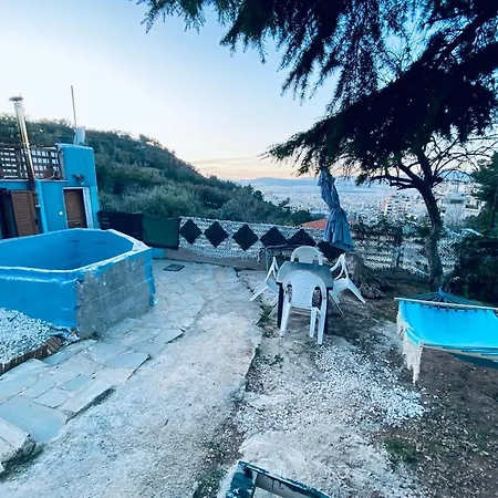 20 Mins From Centre, Rural House