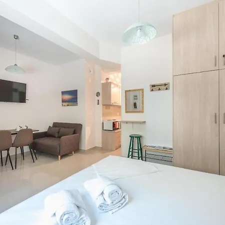 Cozy Acropolis Studio, Thiseio, Faidra