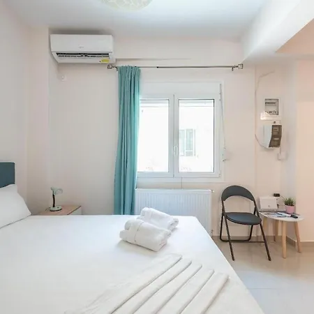 Cozy Acropolis Studio, Thiseio, Faidra *
