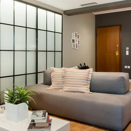 Ma Maison No. 2: Luxury With Parking And High-speed Internet Apartment