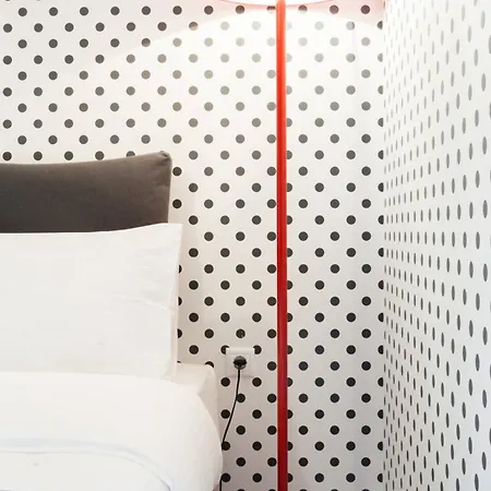 Appartement Ma Maison Nο 2, Luxury With Parking, Ultra High Speed Internet 200 Mbps, 15' To Acropolis By Metro, 1' From Metro *