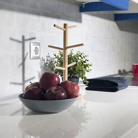 Glyfada A Modern Minimal