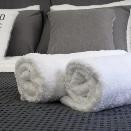 Koukaki, A Modern, Newly Refurbished Apartment Athens
