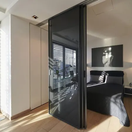 Ma Maison Downtown Loft: Acropolis-adjacent With High-speed Internet * Athens