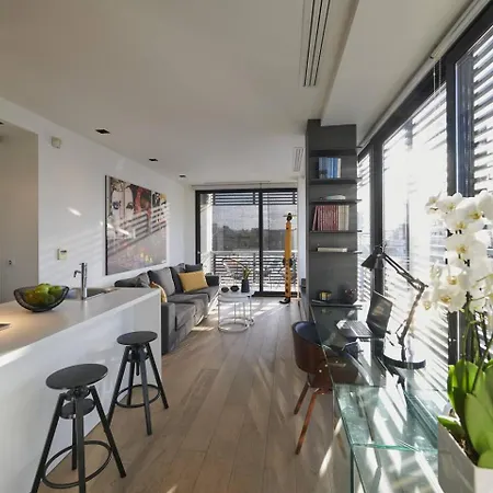 Ma Maison Downtown Loft: Acropolis-adjacent With High-speed Internet Apartment Athens