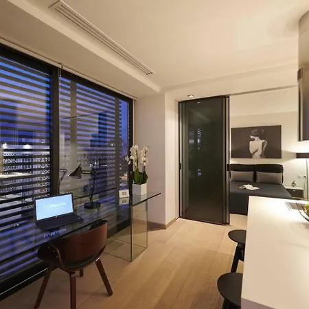 Ma Maison Downtown Loft: Acropolis-adjacent With High-speed Internet *