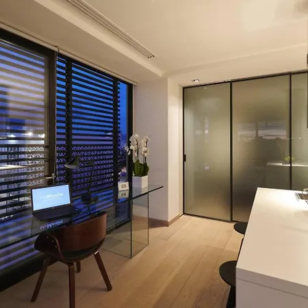 Ma Maison Downtown Loft: Acropolis-adjacent With High-speed Internet Apartment *