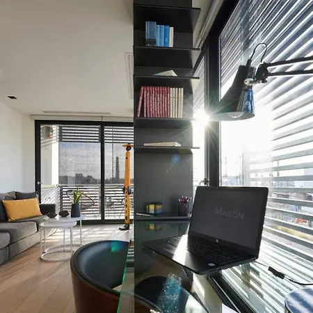 Apartment Ma Maison Downtown Loft: Acropolis-adjacent With High-speed Internet Athens
