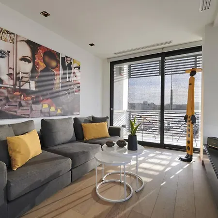 Ma Maison Downtown Loft: Acropolis-adjacent With High-speed Internet Apartment *