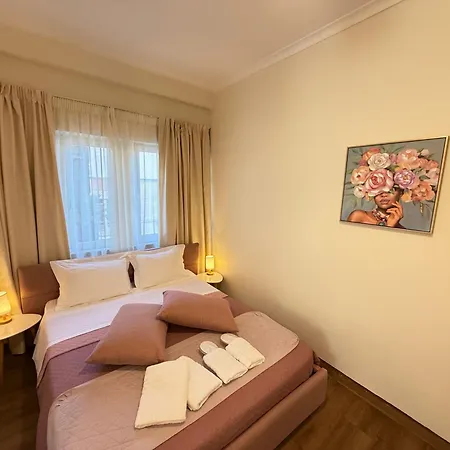 Compass Lofts * Athen