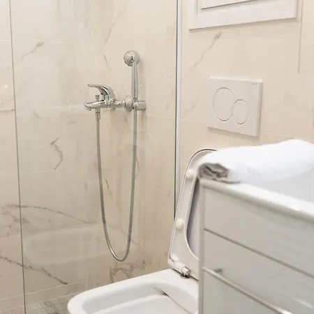Charming 2 Bedroom House In Iraklio, Greece Holiday home *
