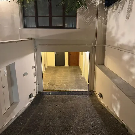 Ma Maison Downtown N°8, Indoor Heated Pool