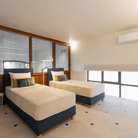 Ma Maison Downtown N°8, Indoor Heated Pool *