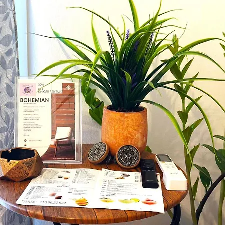 Bohemian In Glyfada Apartment Athens