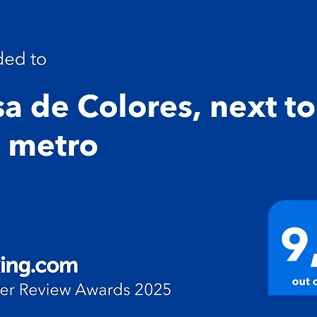 Casa De Colores, Next To The Metro Apartment *