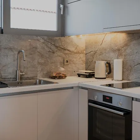 Apartment Amazing Ii