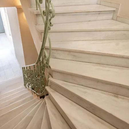 The Acropolis Mansion Apartment