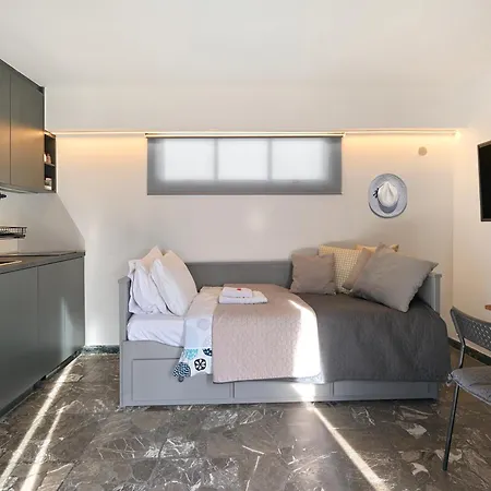 Apartment At Your Feet - Modern Loft With A View