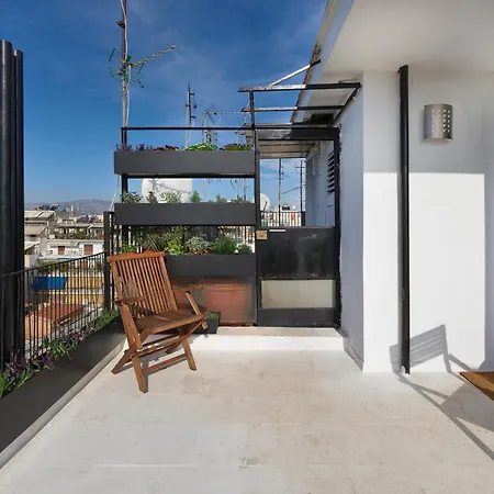 At Your Feet - Modern Loft With A View Apartment *