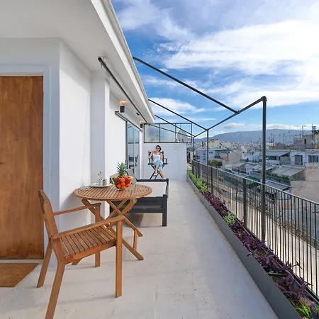 At Your Feet - Modern Loft With A View Apartment