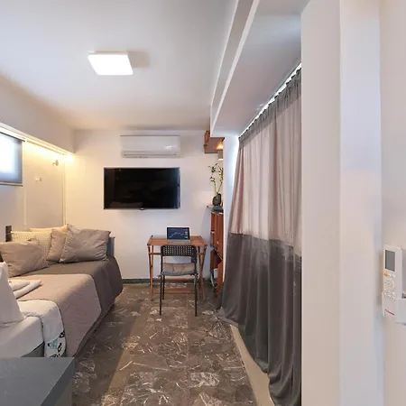 At Your Feet - Modern Loft With A View * Athens