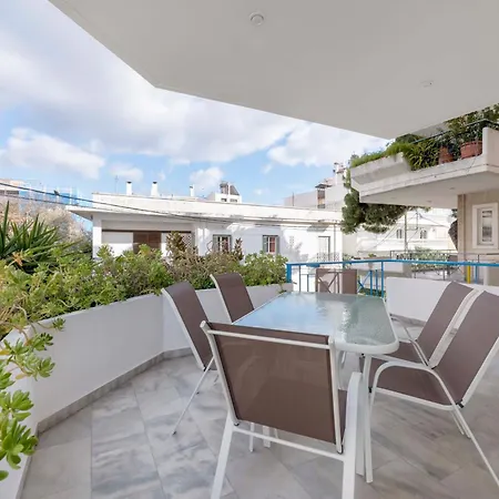 Ample 3br Family In Marousi By Upstreet *