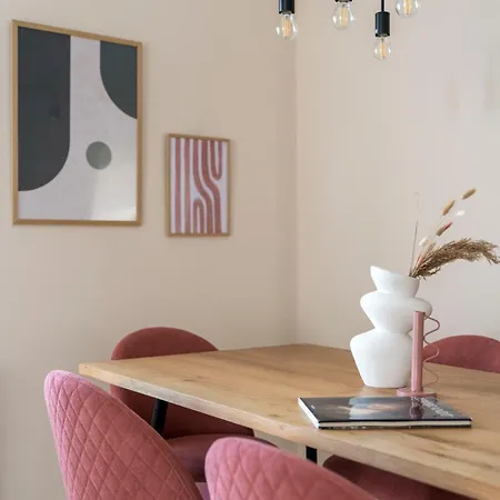Apartment Ample 3br Family In Marousi By Upstreet Athens