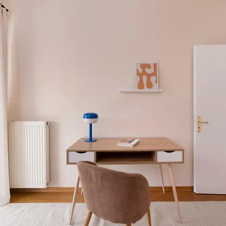 Apartment Ample 3br Family In Marousi By Upstreet