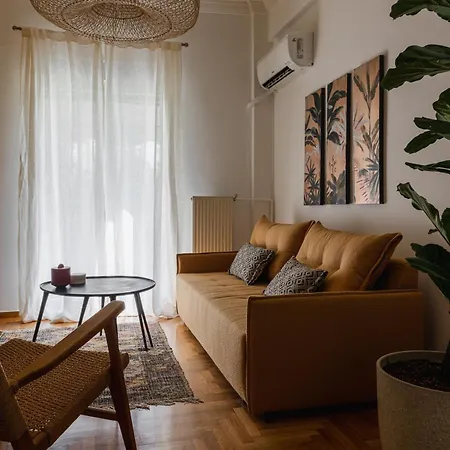 Apartment Athens' Gem: Fun, Sun & Your Koukaki Run!