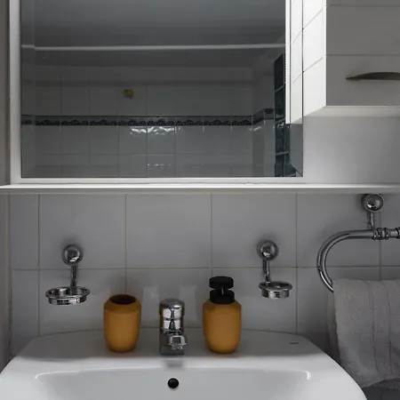 Apartment Athens' Gem: Fun, Sun & Your Koukaki Run!