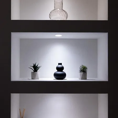 Aristo129 - Stylish Urban Retreat Balcony By Metro Apartment