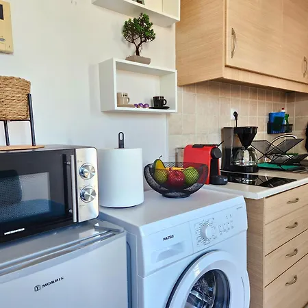 Apartment Cupcake