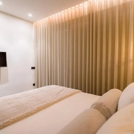 Apartment Luxury Near The Riviera By Olon Athens