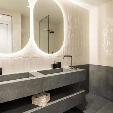 5bd Luxury Penthouse With Sea View