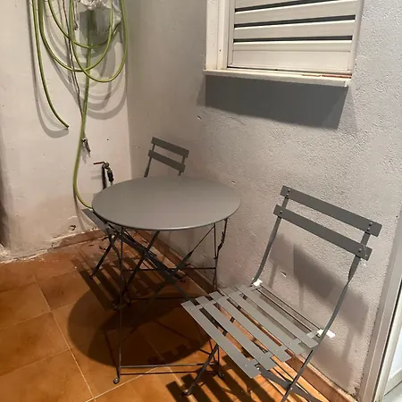 Διαμέρισμα Spacious In