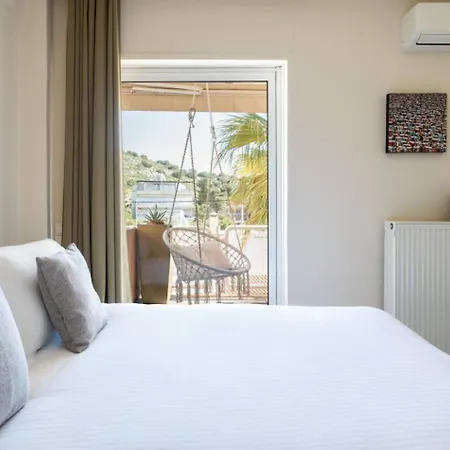 2bd Sunny Close To The Apartment *
