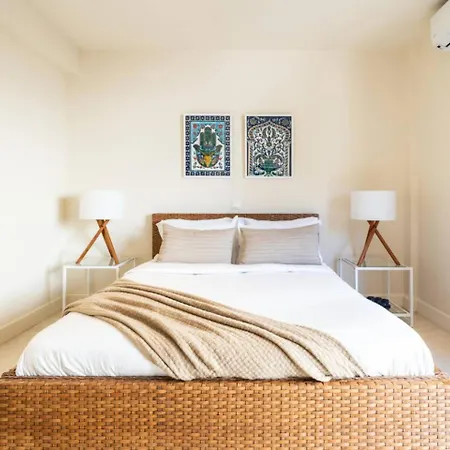 Appartement 2bd Sunny Close To The Athènes