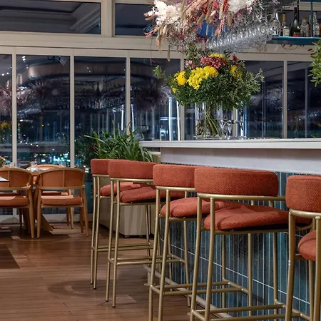 호텔 Hilton Garden Syggrou Avenue 아테네
